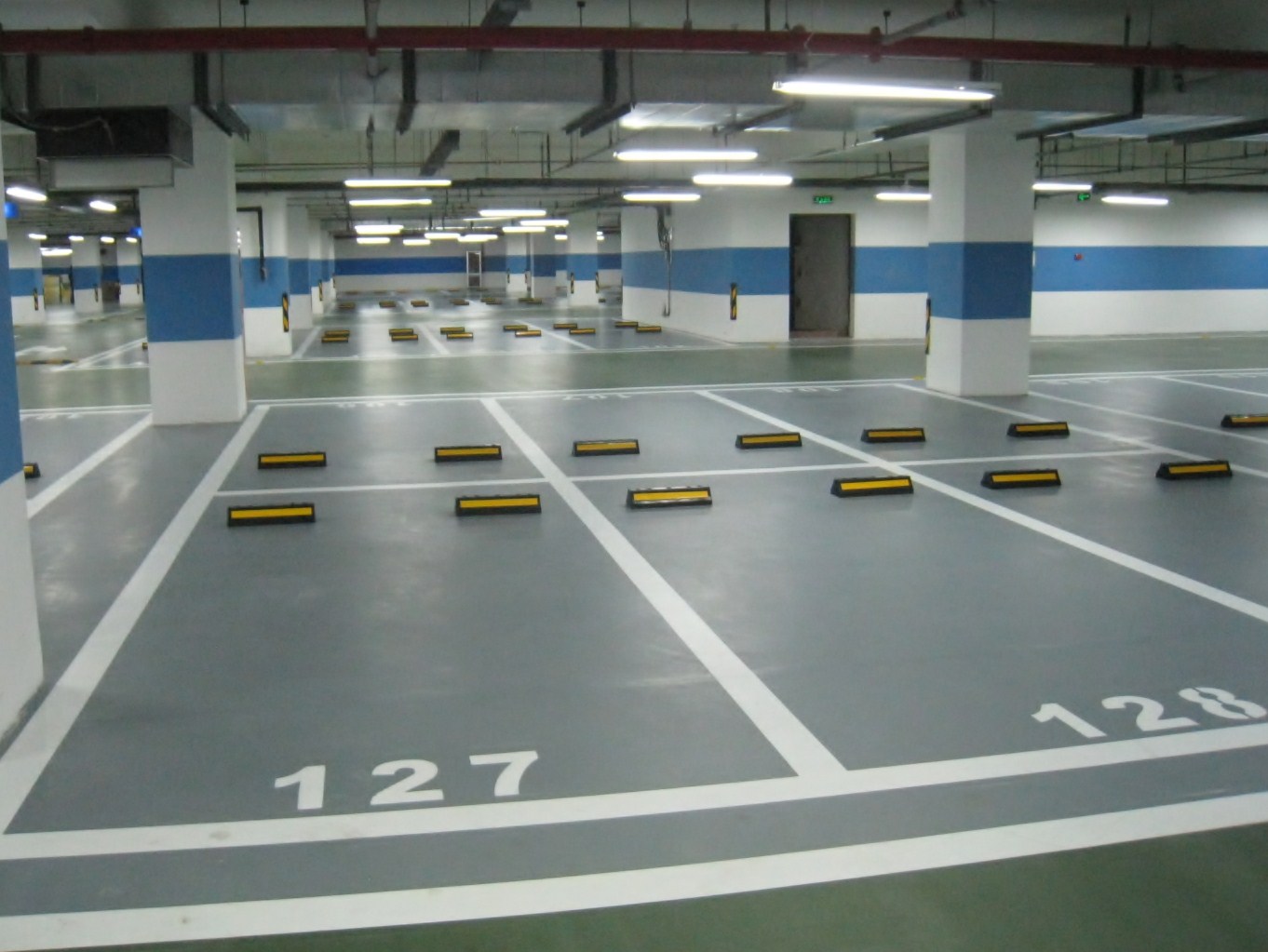 环氧车库地坪1